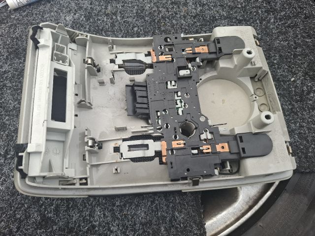 bontott AUDI A4 B6 Beltér Világítás Első