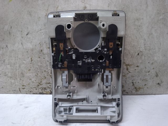 bontott AUDI A4 B6 Beltér Világítás Első