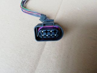 bontott AUDI A4 B6 Csatlakozó