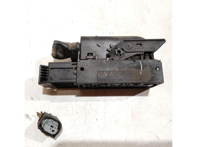 bontott AUDI A4 B6 Csatlakozó