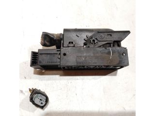 bontott AUDI A4 B6 Csatlakozó