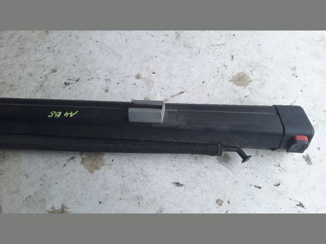 bontott AUDI A4 B6 Csomagtér Háló