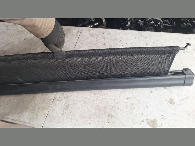 bontott AUDI A4 B6 Csomagtér Háló