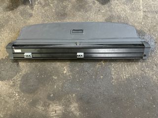 bontott AUDI A4 B6 Csomagtér Roló