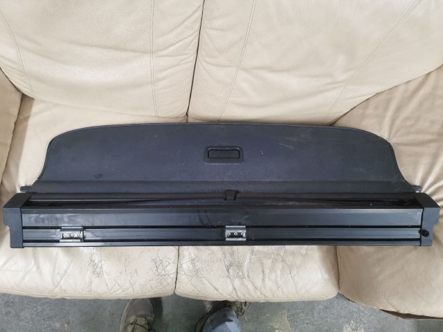 bontott AUDI A4 B6 Csomagtér Roló