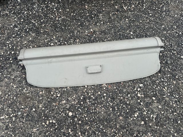 bontott AUDI A4 B6 Csomagtér Roló