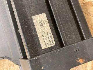 bontott AUDI A4 B6 Csomagtér Roló