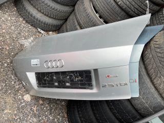 bontott AUDI A4 B6 Csomagtérajtó (Részeivel)