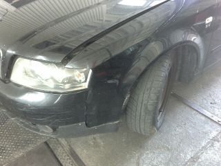 bontott AUDI A4 B6 Csomagtérajtó (Részeivel)