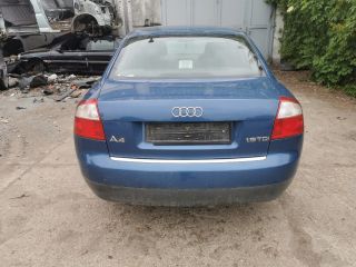 bontott AUDI A4 B6 Csomagtérajtó (Részeivel)