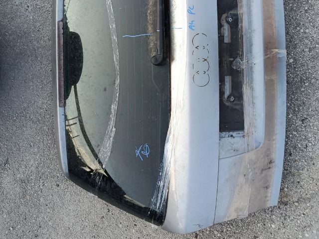 bontott AUDI A4 B6 Csomagtérajtó (Részeivel)