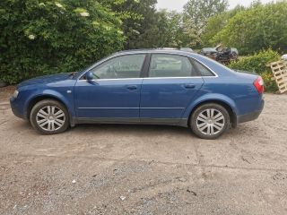 bontott AUDI A4 B6 Csomagtérajtó (Részeivel)