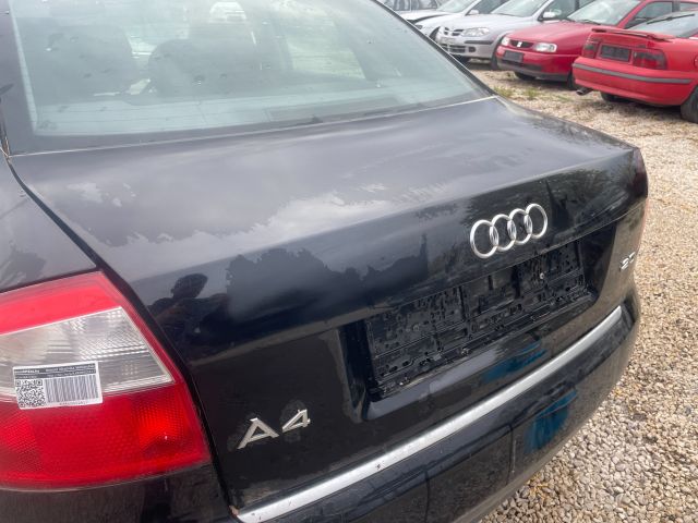 bontott AUDI A4 B6 Csomagtérajtó (Üres lemez)