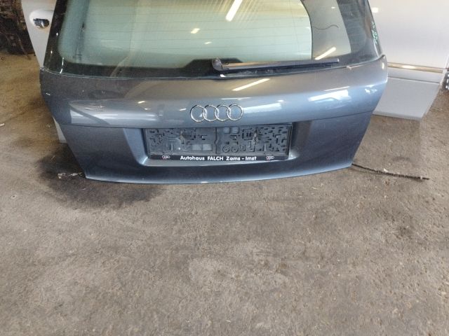 bontott AUDI A4 B6 Csomagtérajtó (Üres lemez)