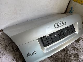 bontott AUDI A4 B6 Csomagtérajtó (Üres lemez)