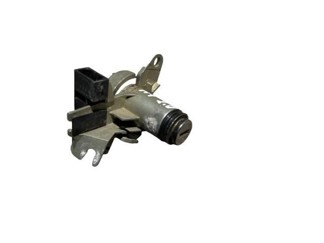 bontott AUDI A4 B6 Csomagtérajtó Zárbetét