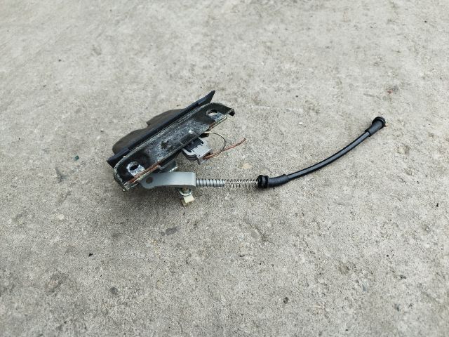 bontott AUDI A4 B6 Csomagtérajtó Zárszerkezet