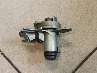 bontott AUDI A4 B6 Csomagtérajtó Zárszerkezet