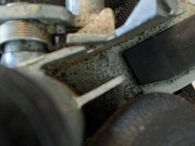 bontott AUDI A4 B6 Csomagtérajtó Zárszerkezet