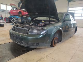 bontott AUDI A4 B6 Csomagtérajtó Zárszerkezet