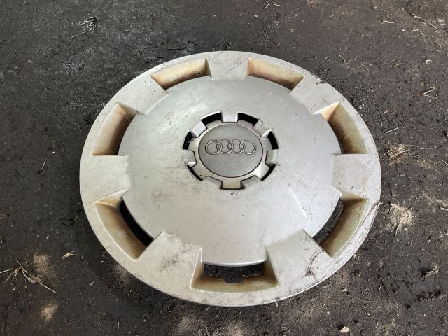 bontott AUDI A4 B6 Dísztárcsa (1 db)