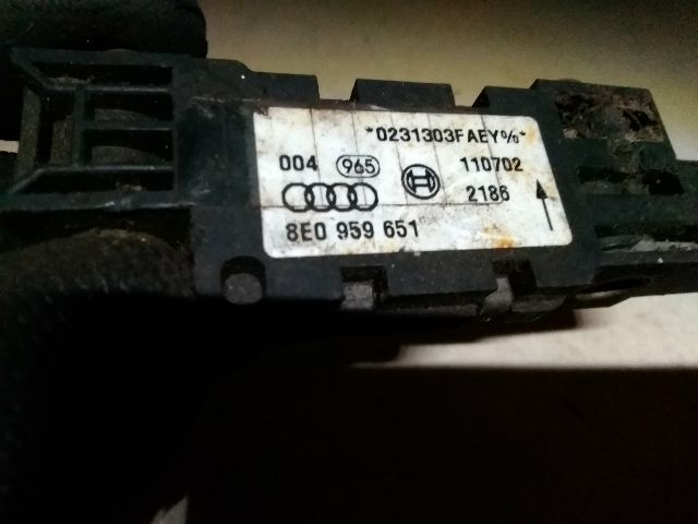 bontott AUDI A4 B6 Elektronika (Magában)