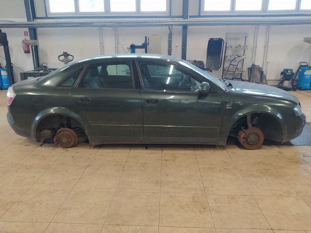 bontott AUDI A4 B6 Első Ablakmosó Szivattyú