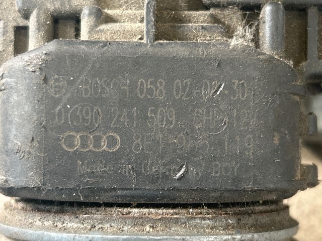 bontott AUDI A4 B6 Első Ablaktörlő Motor