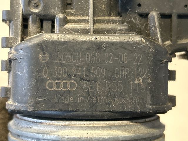 bontott AUDI A4 B6 Első Ablaktörlő Motor