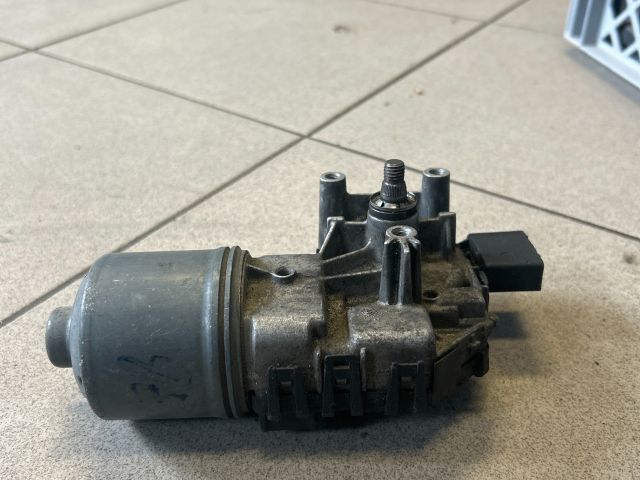 bontott AUDI A4 B6 Első Ablaktörlő Motor
