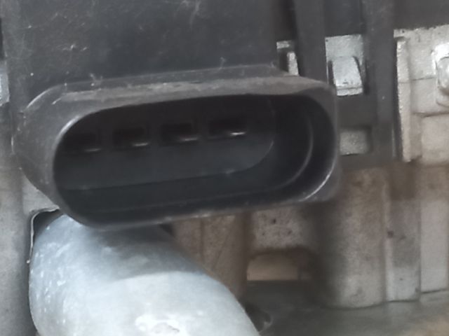 bontott AUDI A4 B6 Első Ablaktörlő Szerkezet Motorral