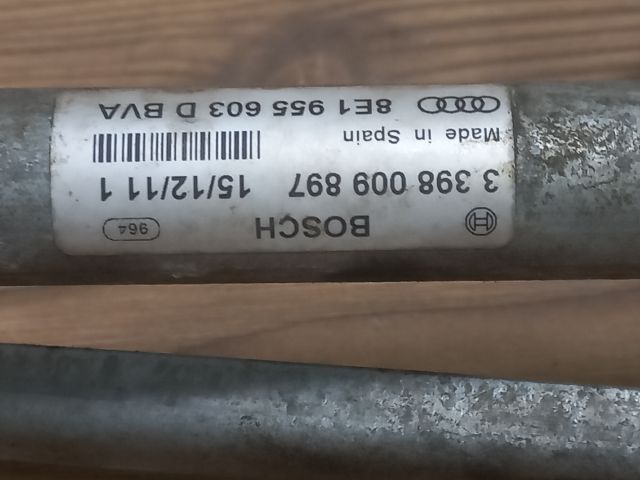 bontott AUDI A4 B6 Első Ablaktörlő Szerkezet Motorral