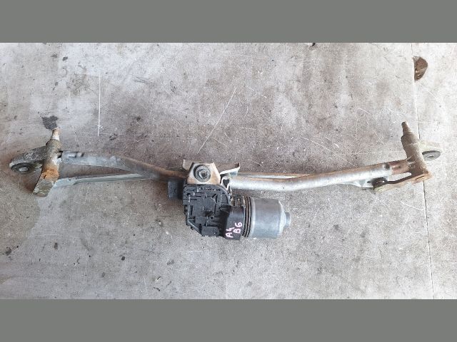 bontott AUDI A4 B6 Első Ablaktörlő Szerkezet Motorral