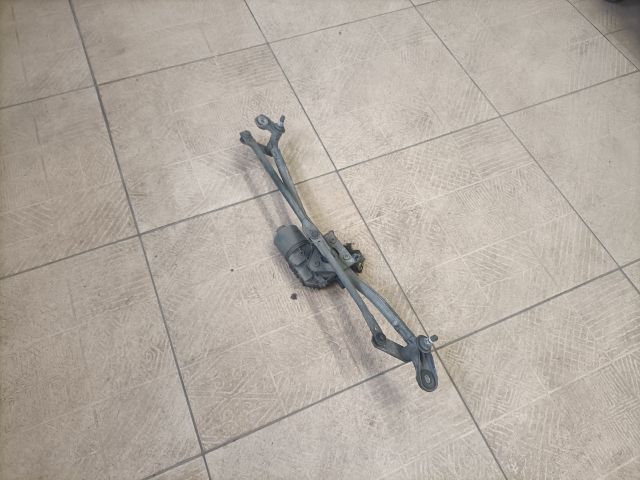 bontott AUDI A4 B6 Első Ablaktörlő Szerkezet Motorral