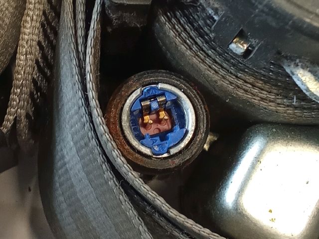 bontott AUDI A4 B6 Első Biztonsági Öv Pár (Feszítővel)