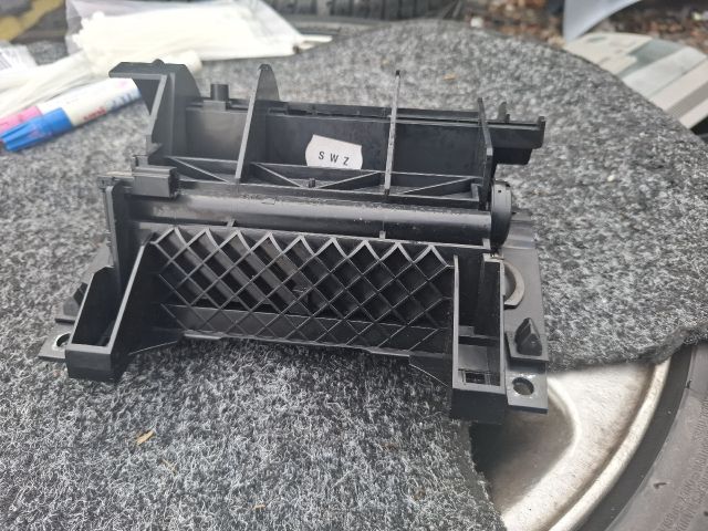 bontott AUDI A4 B6 Első Hamutartó