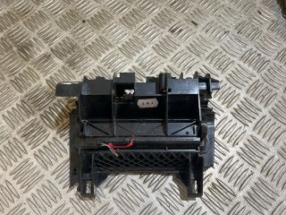 bontott AUDI A4 B6 Első Hamutartó