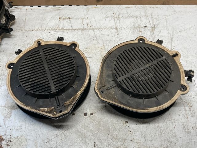 bontott AUDI A4 B6 Első Hangszóró Pár