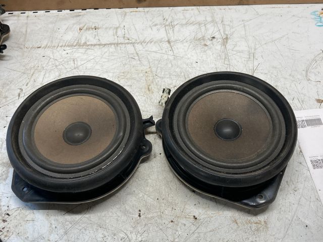 bontott AUDI A4 B6 Első Hangszóró Pár