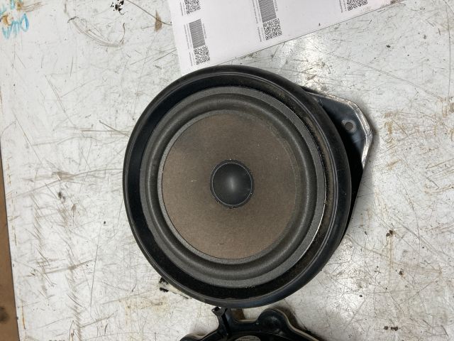 bontott AUDI A4 B6 Első Hangszóró Pár