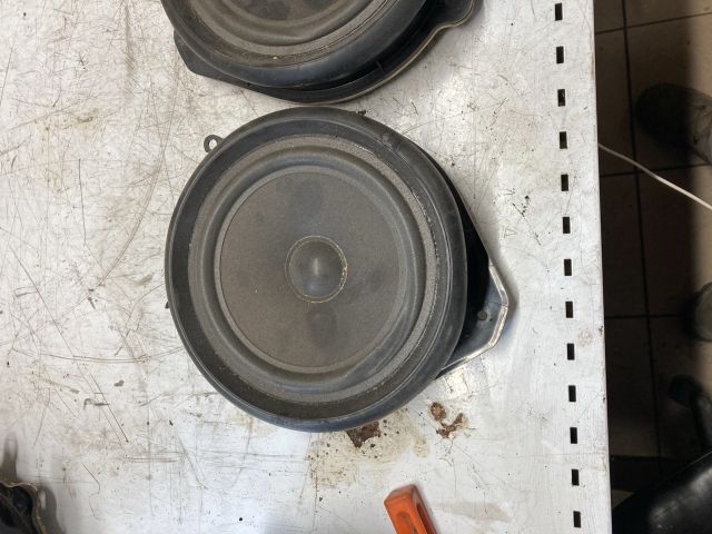 bontott AUDI A4 B6 Első Hangszóró Pár