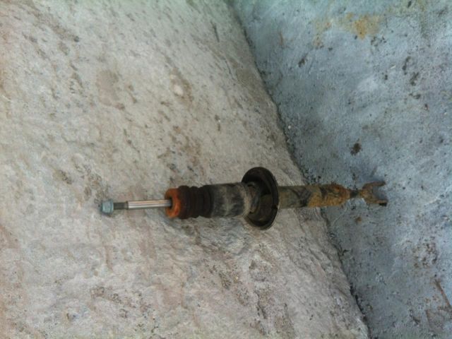 bontott AUDI A4 B6 Első Lengéscsillapító (Pozíciófüggetlen)