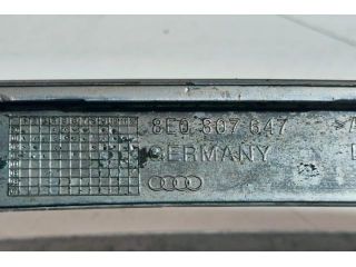 bontott AUDI A4 B6 Első Lökhárító Díszléc