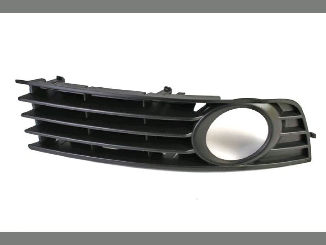 bontott AUDI A4 B6 Első Lökhárító Jobb Díszrács