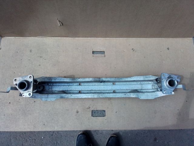 bontott AUDI A4 B6 Első Lökhárító Merevítő (Fém)