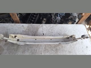 bontott AUDI A4 B6 Első Lökhárító Merevítő (Fém)