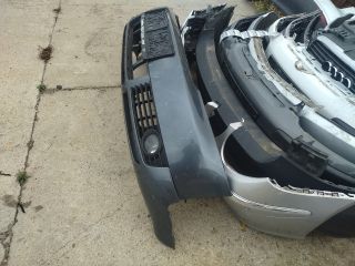 bontott AUDI A4 B6 Első Lökhárító (Részeivel)