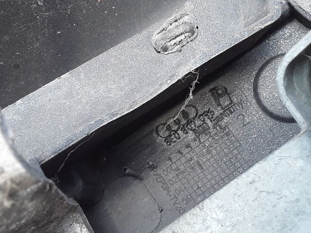 bontott AUDI A4 B6 Első Lökhárító (Részeivel)