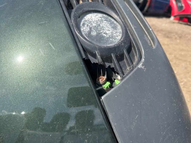 bontott AUDI A4 B6 Első Lökhárító (Részeivel)