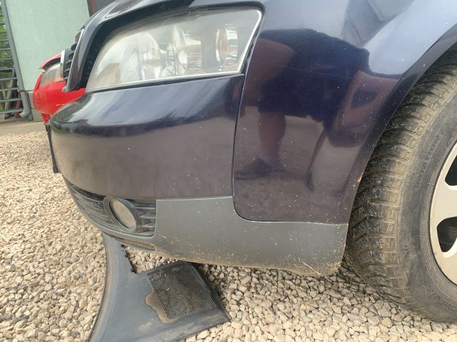 bontott AUDI A4 B6 Első Lökhárító (Részeivel)